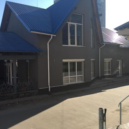 Hostel -Hotel Granat Rivne City 외부 사진